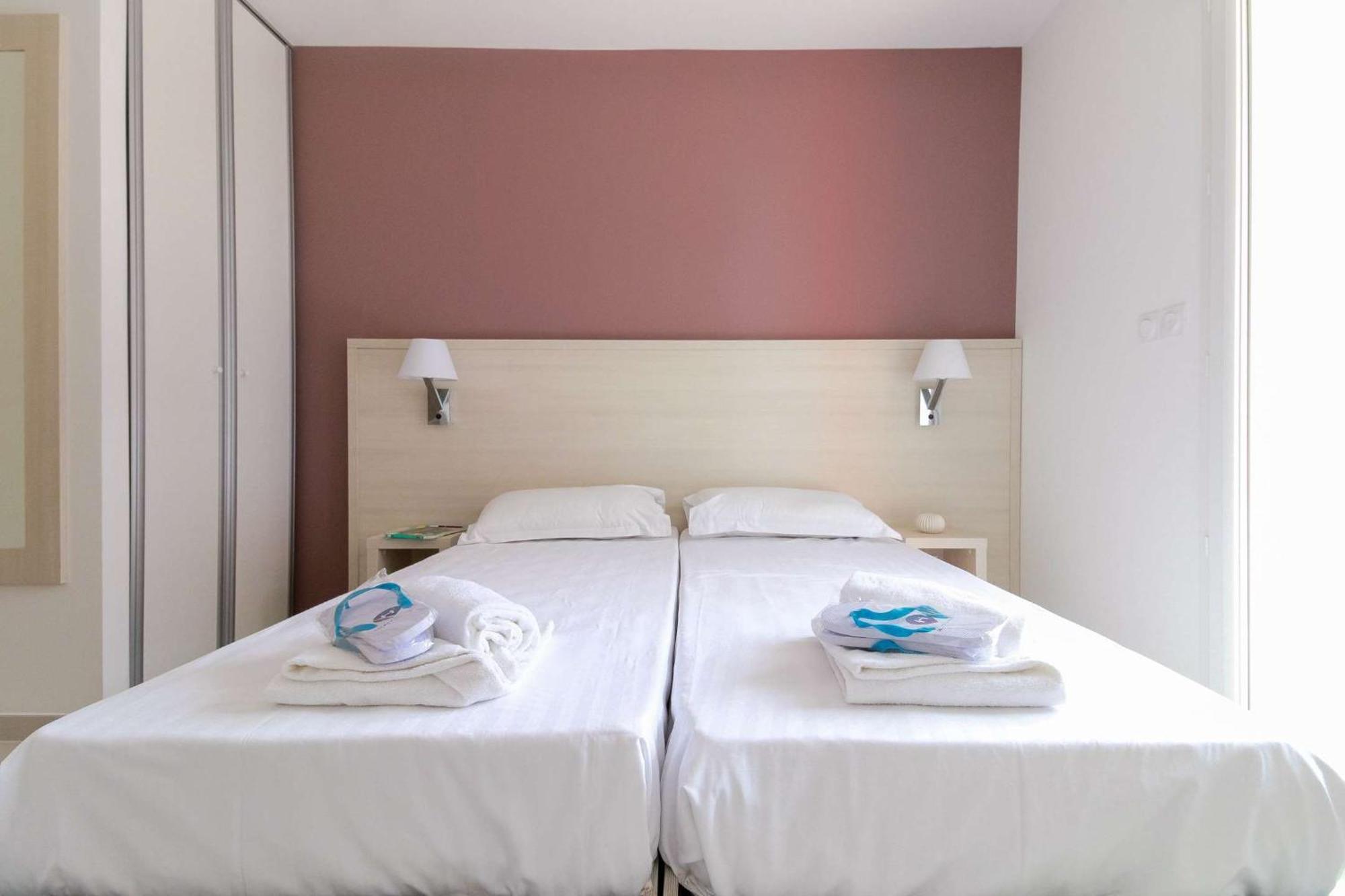 Select'So Home - Residence Le Poseidon - Mazet En Duplex - Prestations De Qualite & Services Hoteliers - Pos-G Bormes-les-Mimosas Ngoại thất bức ảnh